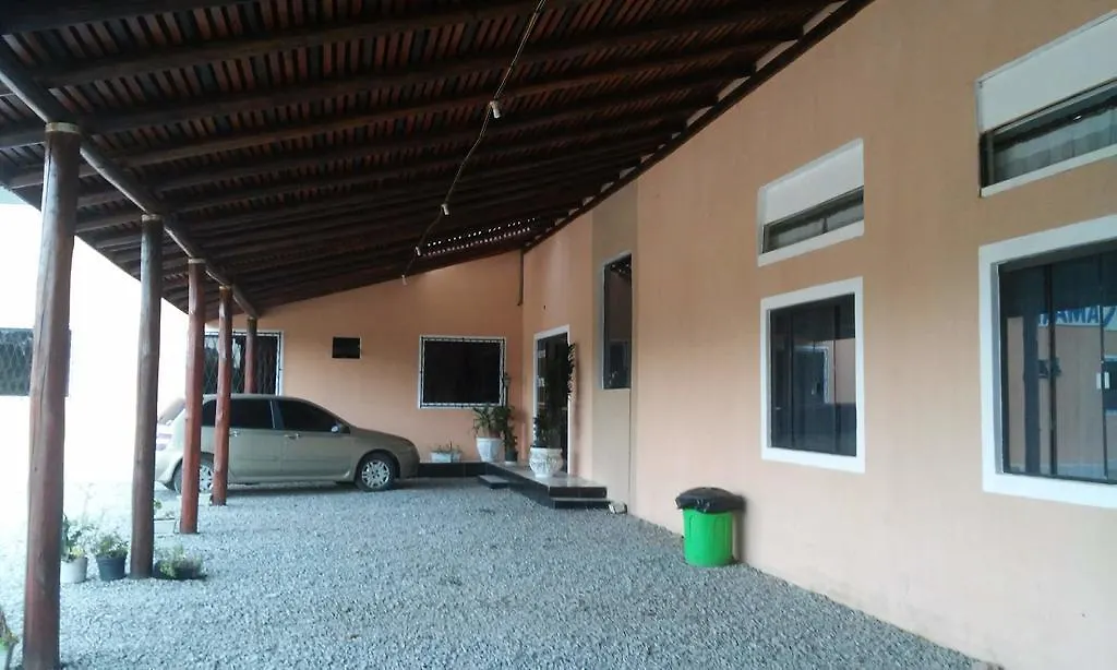 Hotel E Pousada Via Mar Itapocu Brasil
