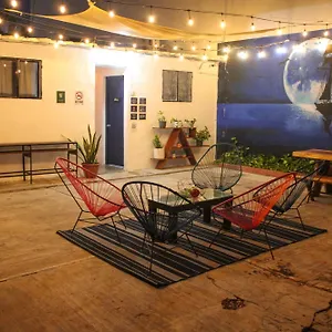 https://the-boat-house-cancun.quintano-roohotels.com